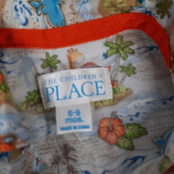 The Children's Place Hawaiian Short Sleeve Button Down Size 6-9 Months Boys - Picture 3 of 5